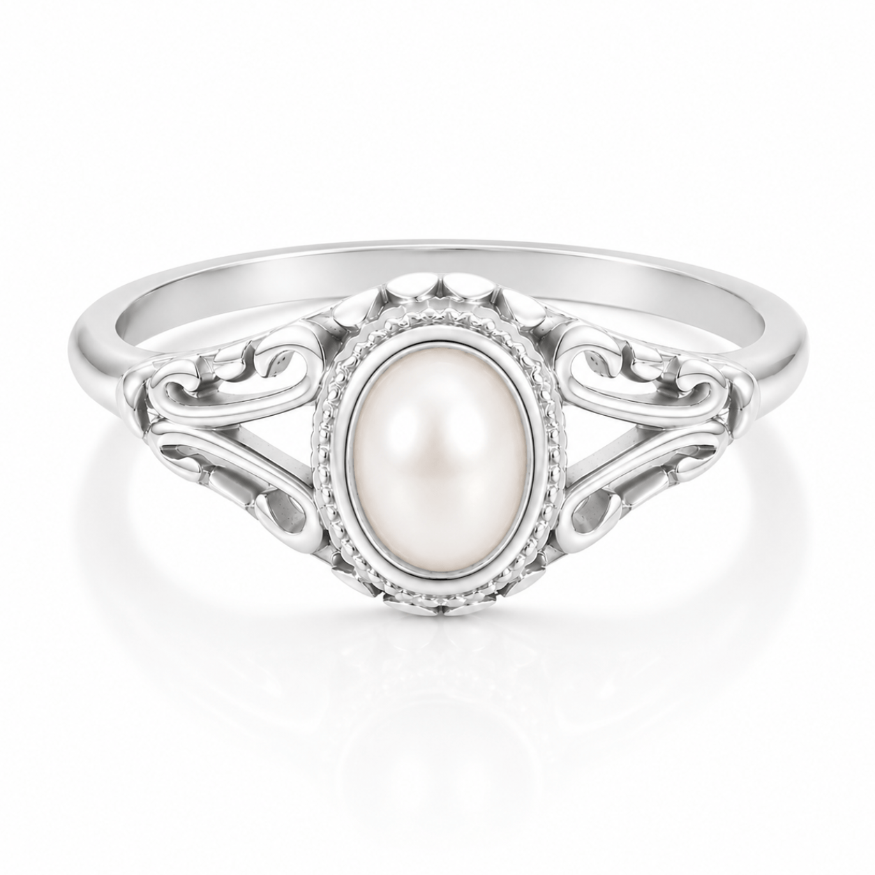 Hadley Pearl Ring