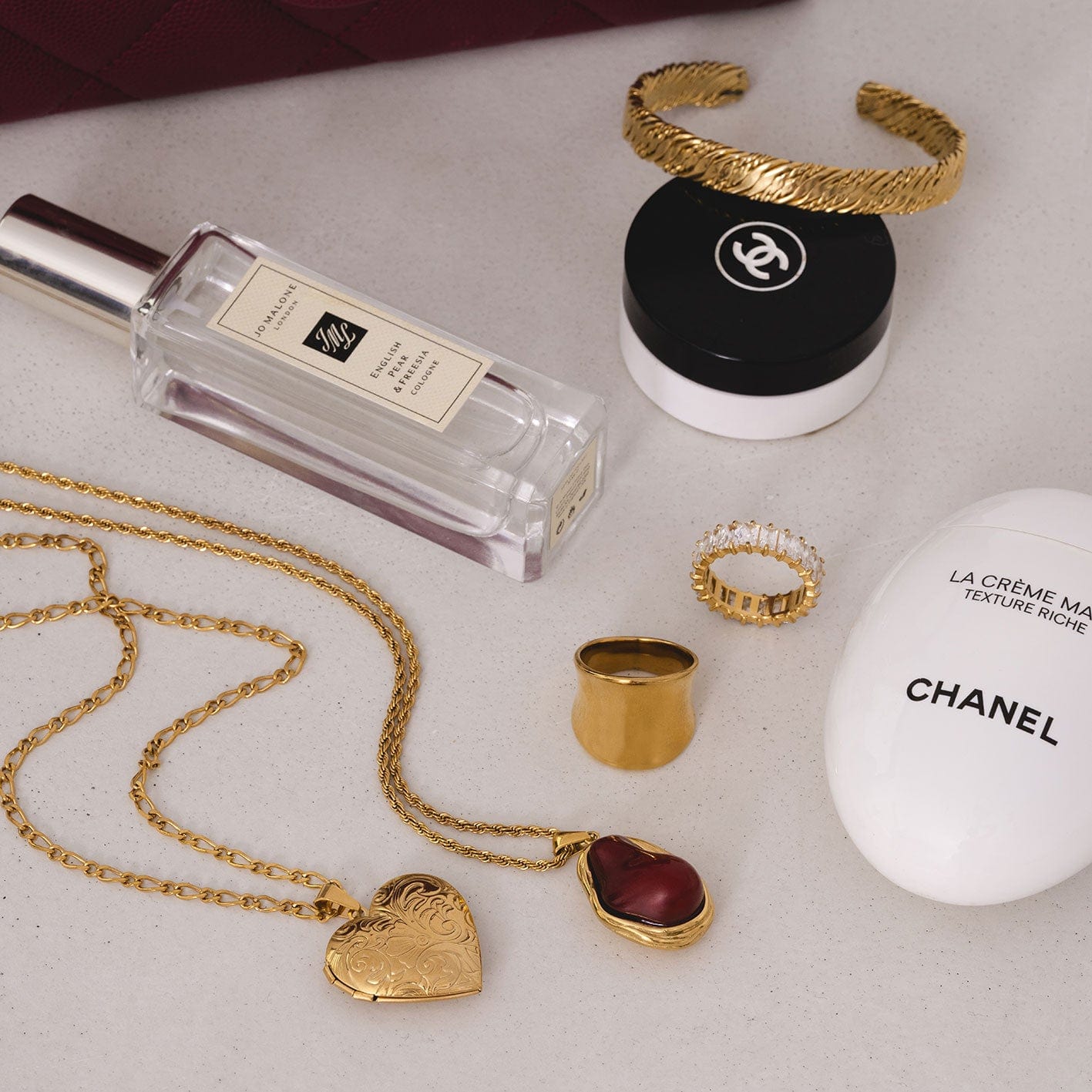 Bohomoon Stainless Steel Beau Heart Locket Necklace