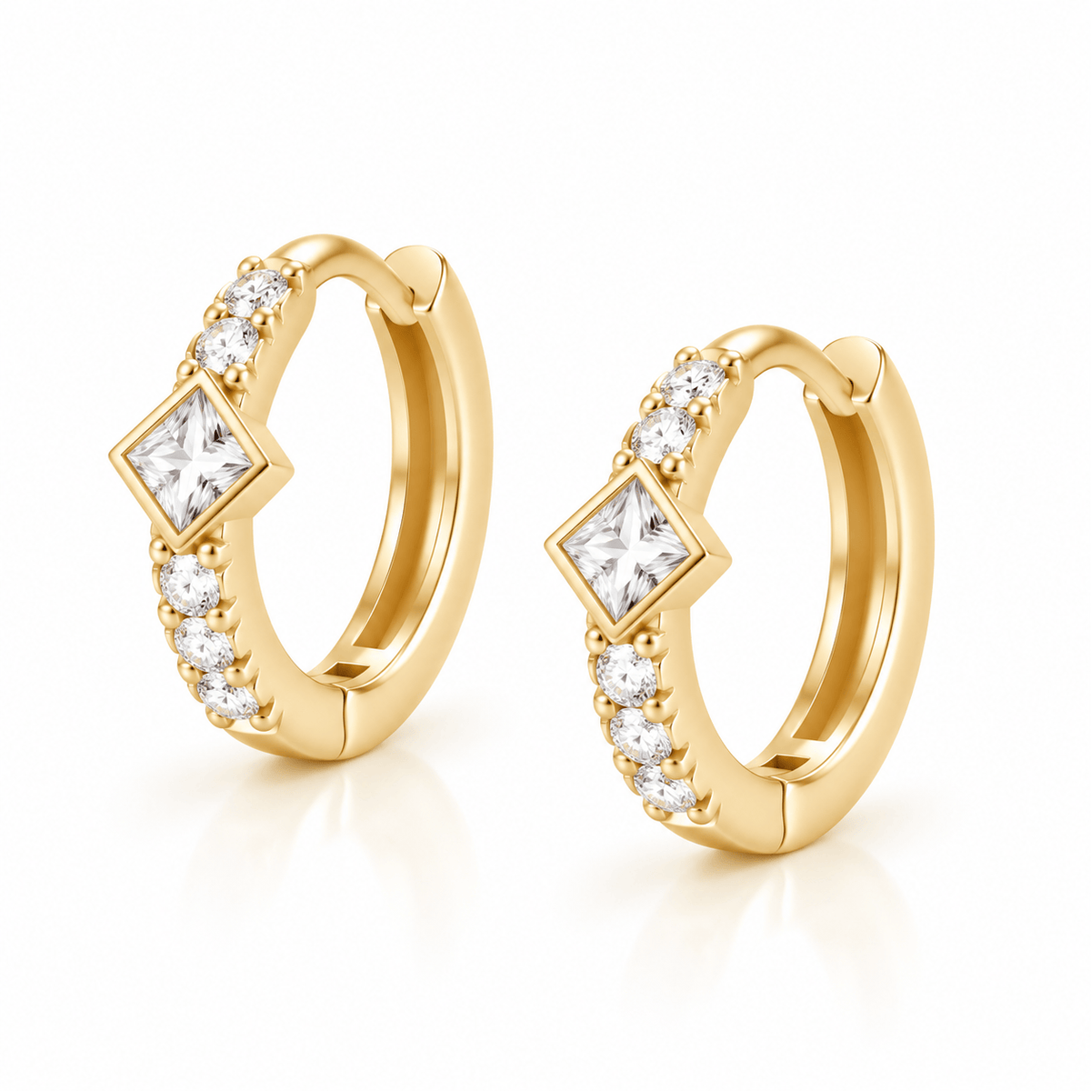 Bohomoon Stainless Steel Carrie Hoop Earrings