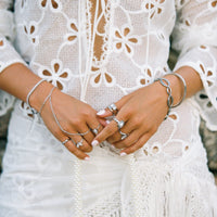 Bohomoon Stainless Steel Cate Hand Chain Bracelet