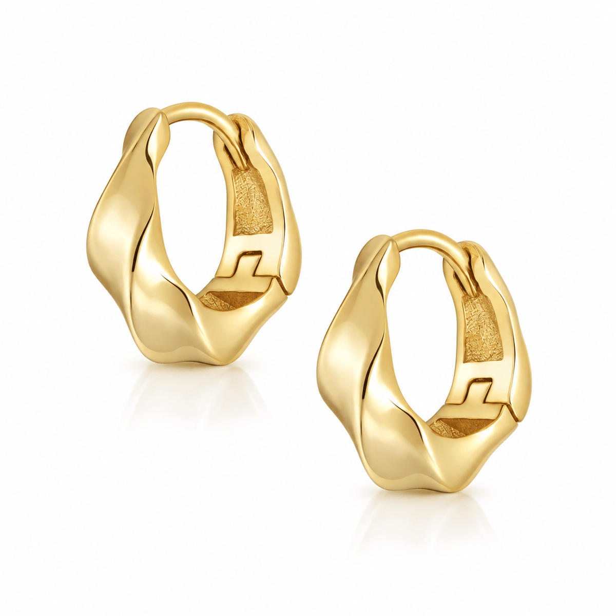 Bohomoon Stainless Steel Daisy Hoop Earrings