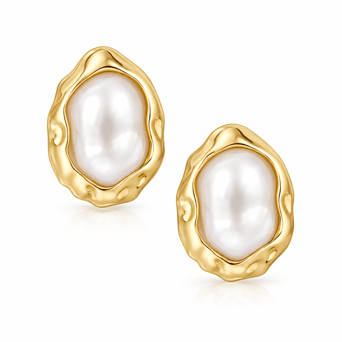 Bohomoon Stainless Steel Larissa Pearl Stud Earrings
