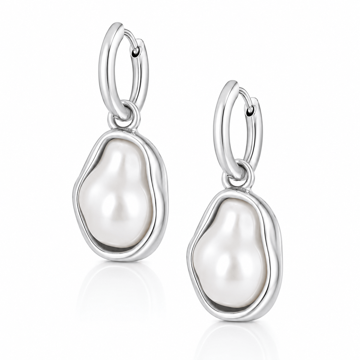 Bohomoon Stainless Steel Laurel Pearl Hoop Earrings