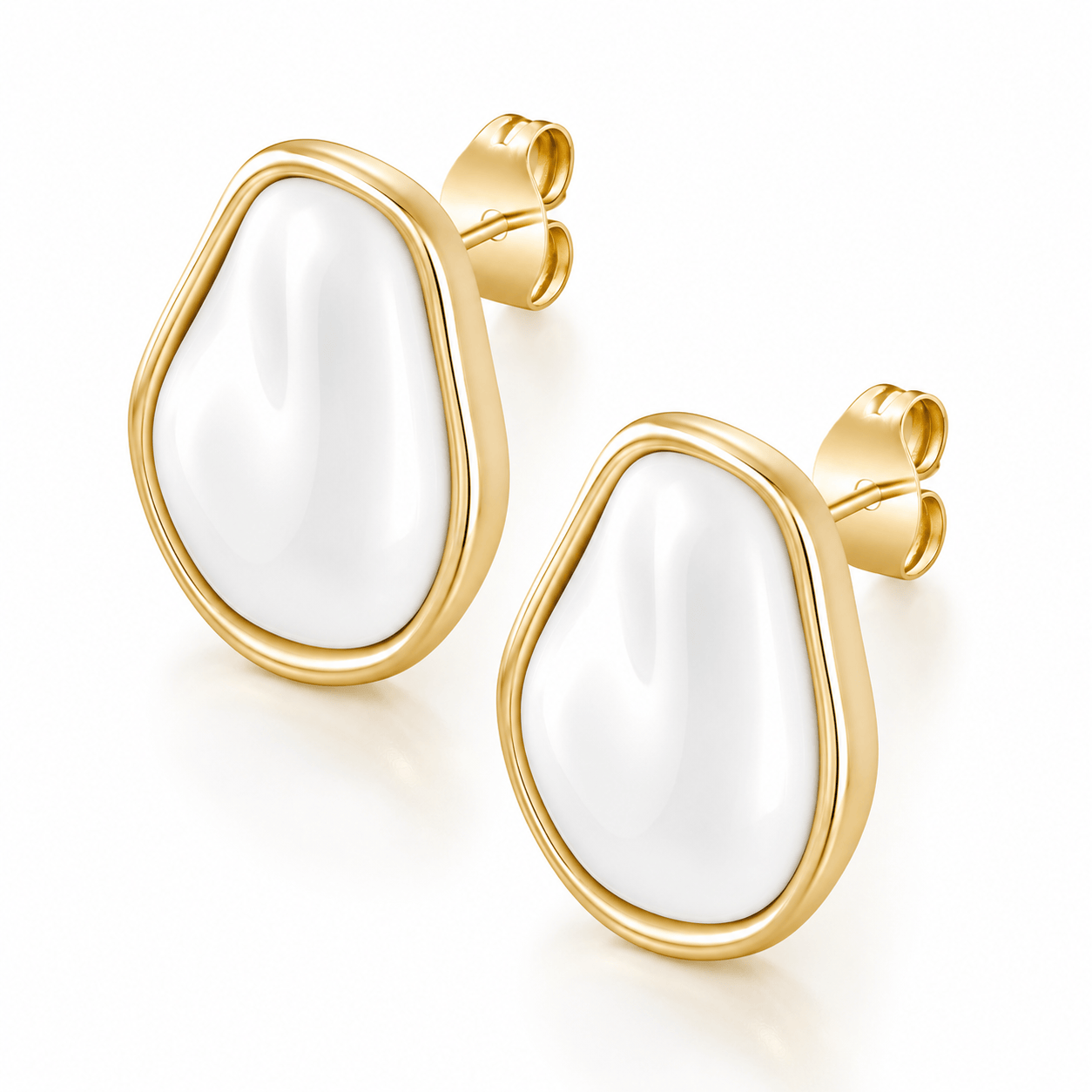 Bohomoon Stainless Steel Laurel Pearl Stud Earrings