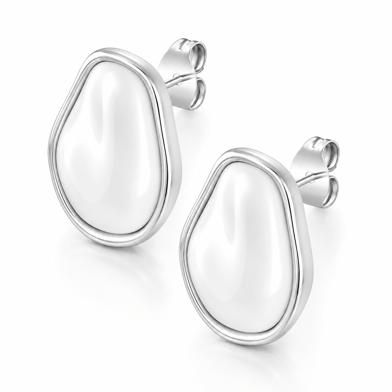 Bohomoon Stainless Steel Laurel Pearl Stud Earrings