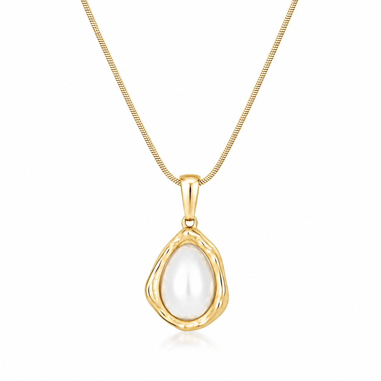 Bohomoon Stainless Steel Naples Pearl Necklace