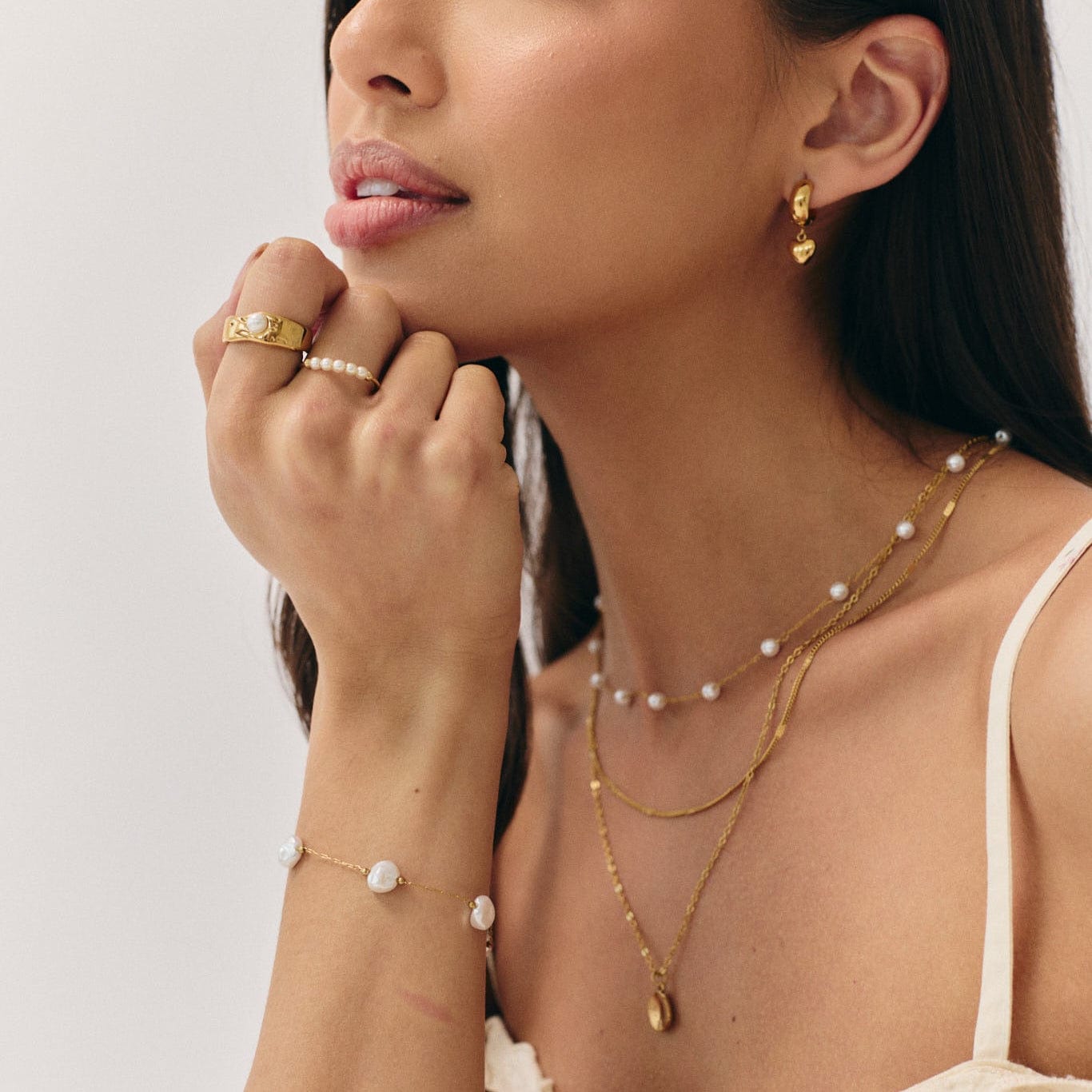 Bohomoon Stainless Steel Puffy Heart Hoop Earrings