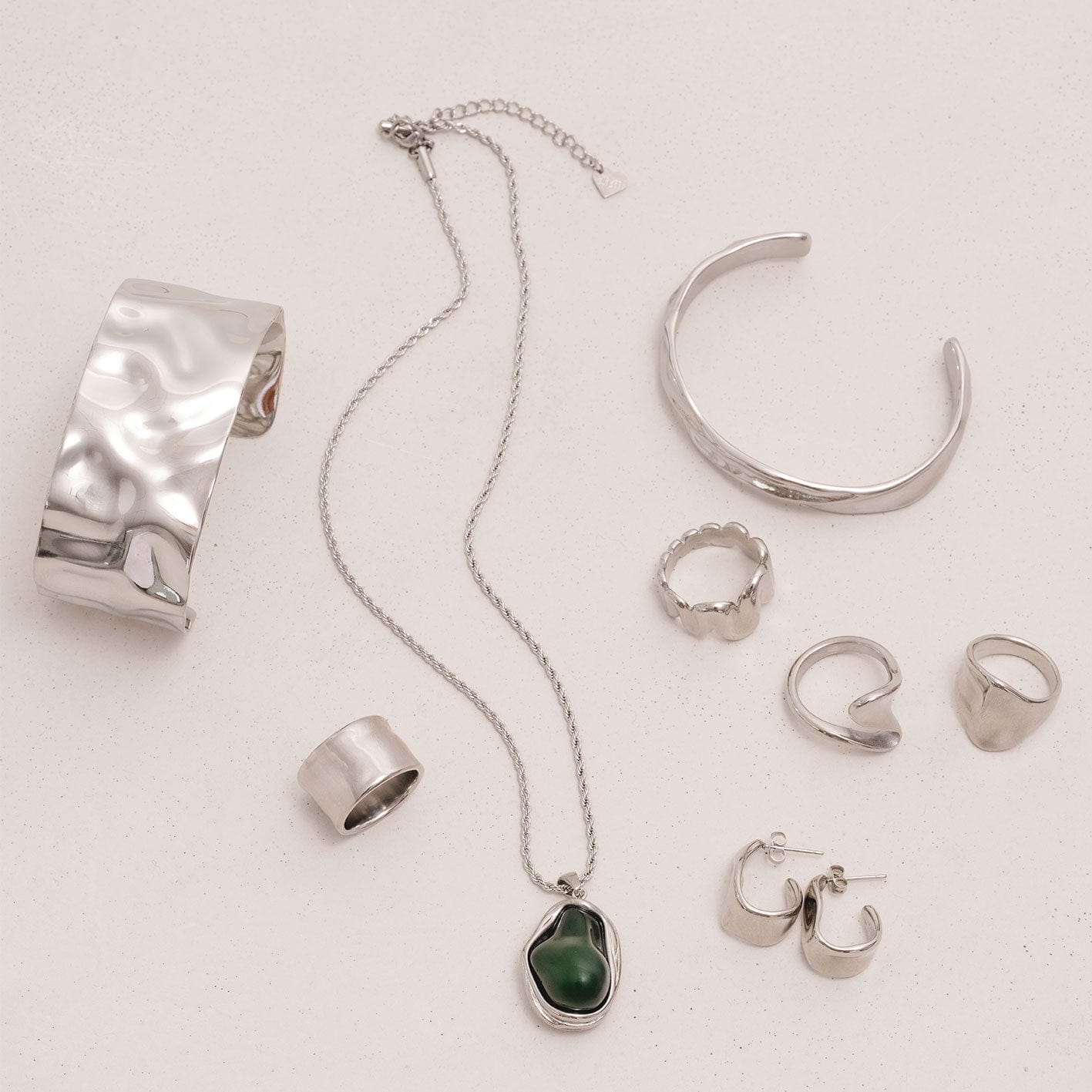 Bohomoon Stainless Steel Tamara Hoop Earrings