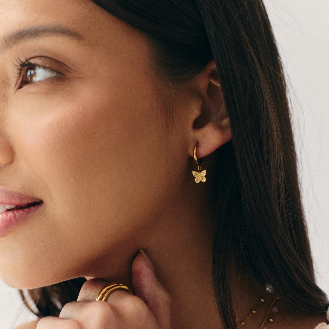 Bohomoon Stainless Steel Wings Hoop Earrings