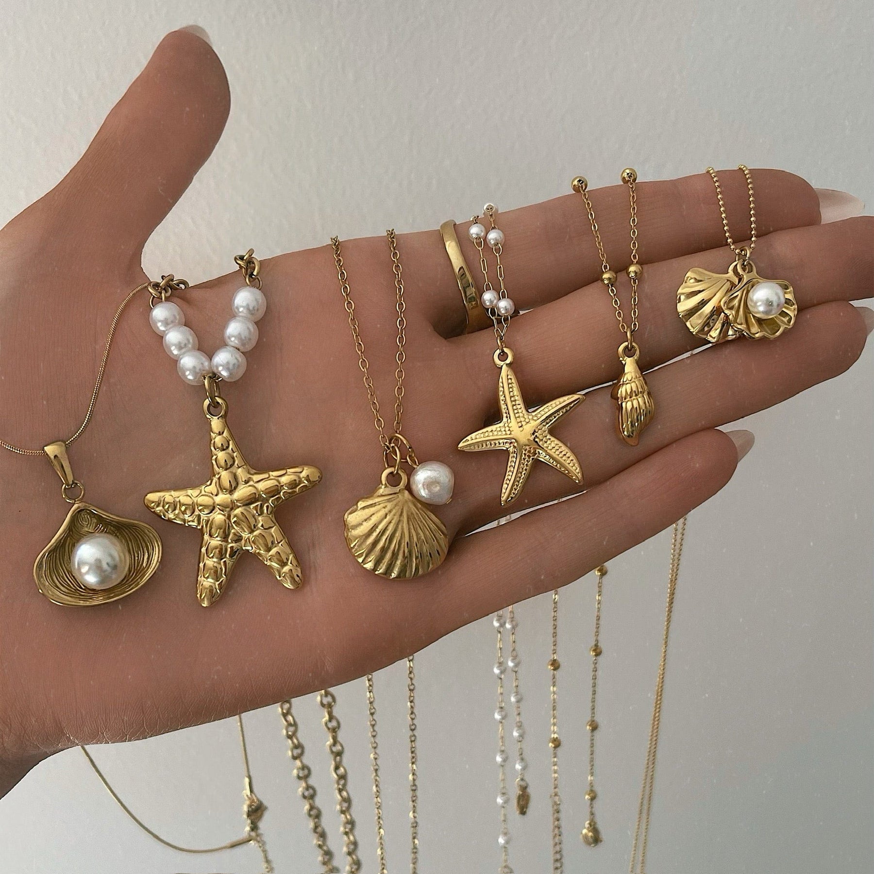 Bohomoon Stainless Steel Maribel Starfish Pearl Necklace