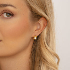 Bohomoon Stainless Steel Amber Pearl Stud Earrings