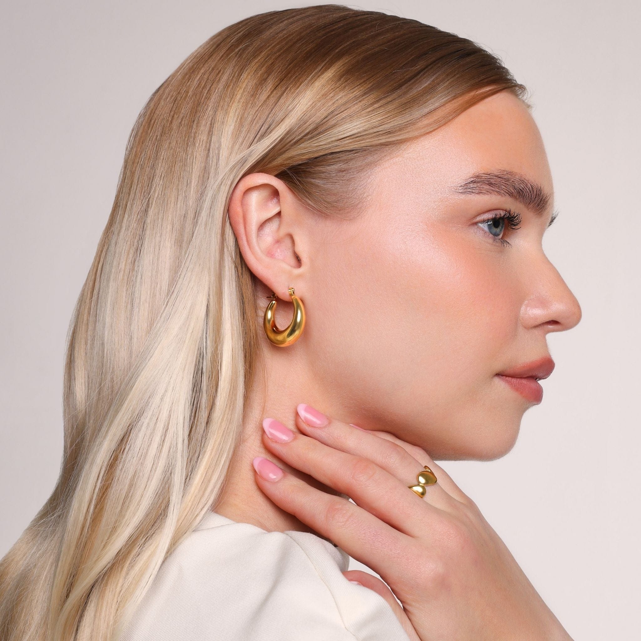 Bohomoon Stainless Steel Ana Hoop Earrings