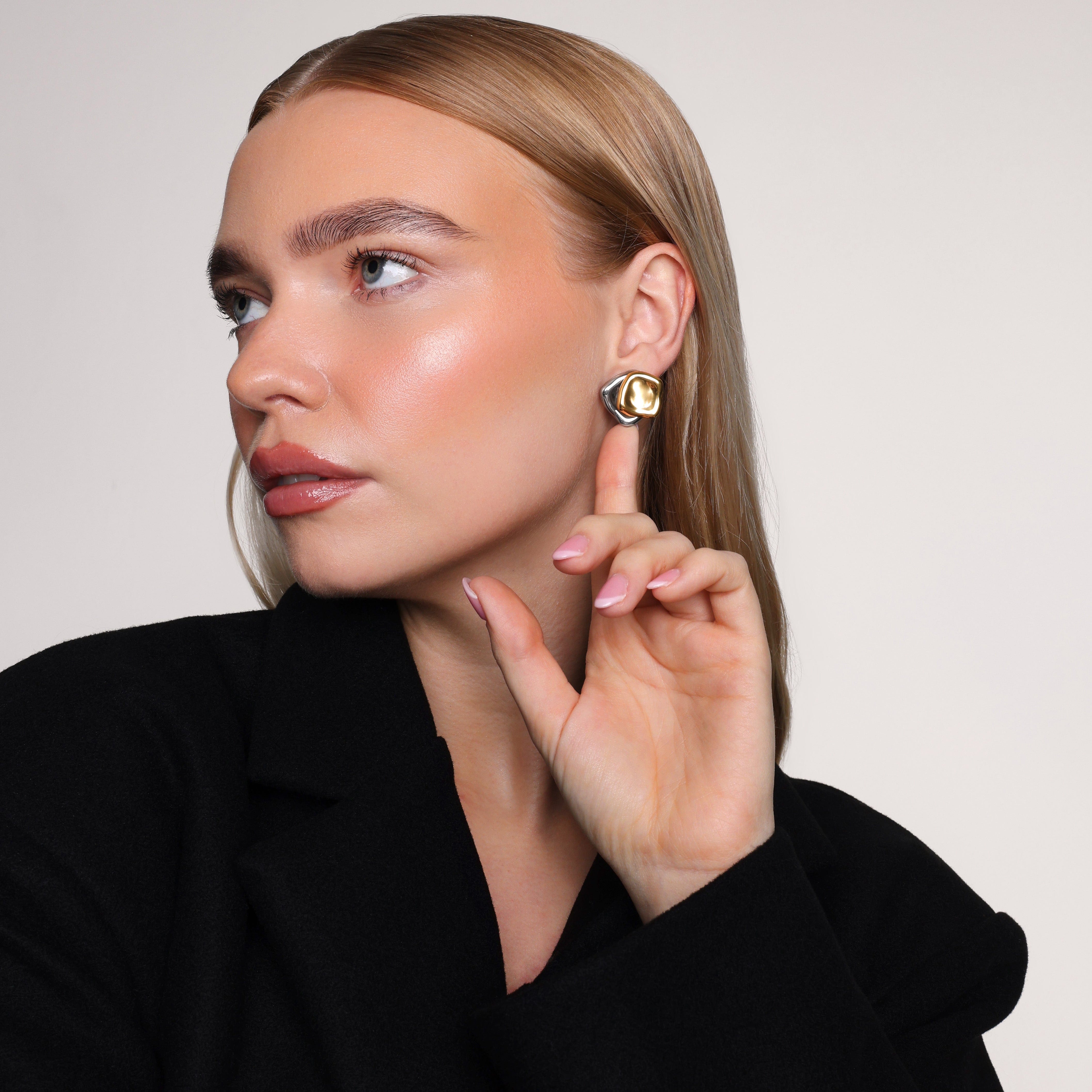 Bohomoon Stainless Steel Billy Stud Earrings