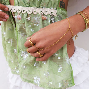 Bohomoon Stainless Steel Cate Hand Chain Bracelet