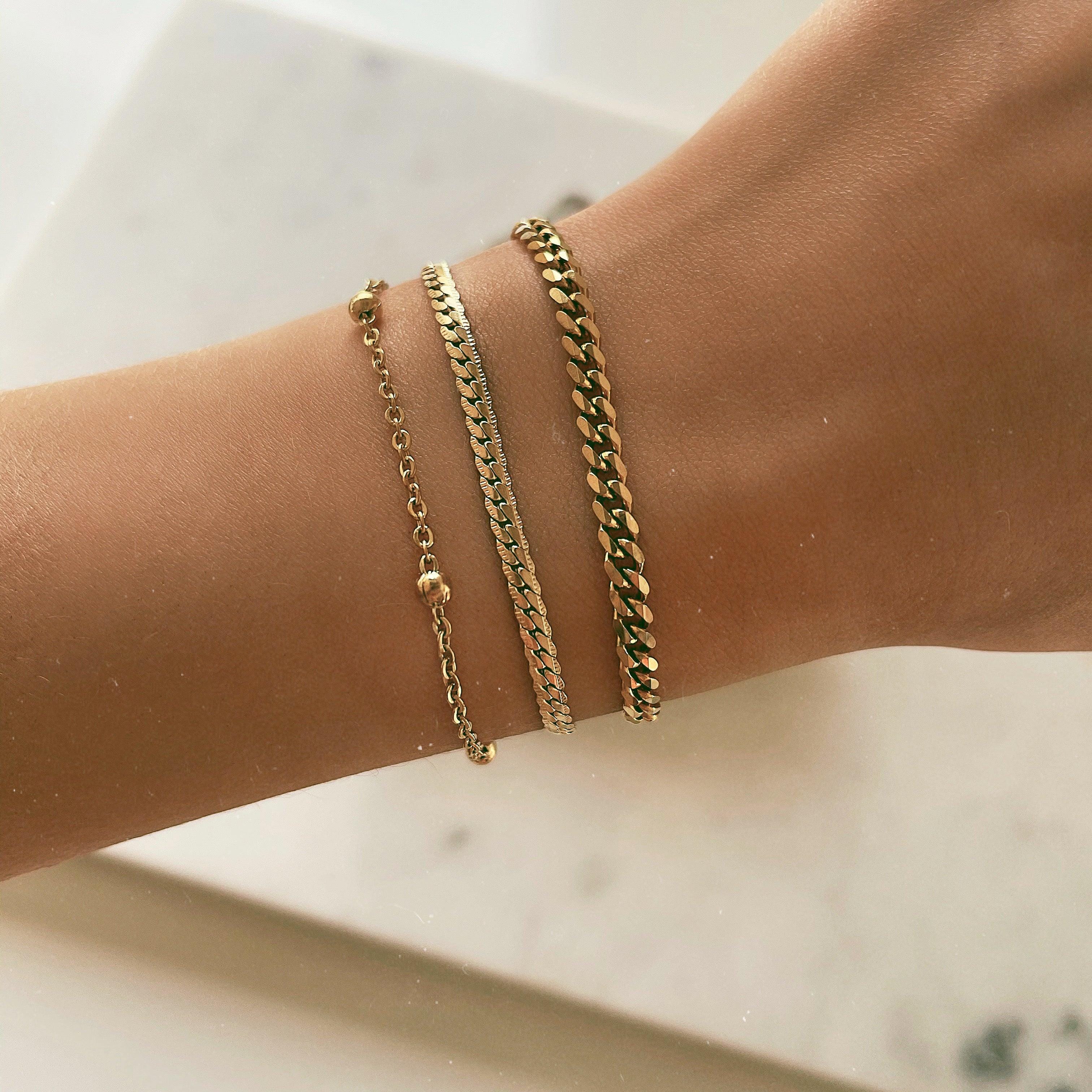 BohoMoon Stainless Steel Dainty Ball Bracelet