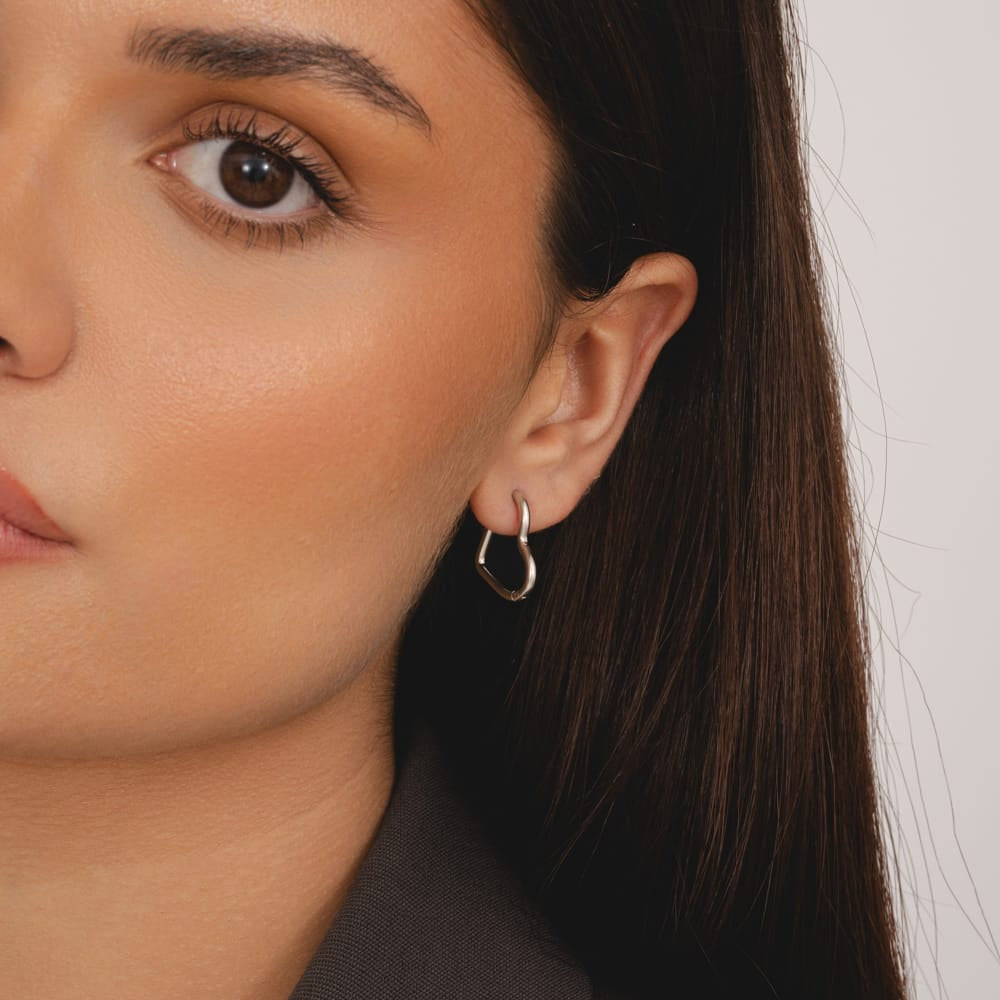 Bohomoon Stainless Steel Dakota Heart Hoop Earrings