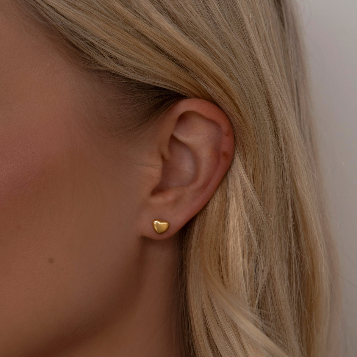 BohoMoon Stainless Steel Elegant Stud Earrings Gold