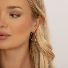 Bohomoon Stainless Steel Exude Hoop Earrings