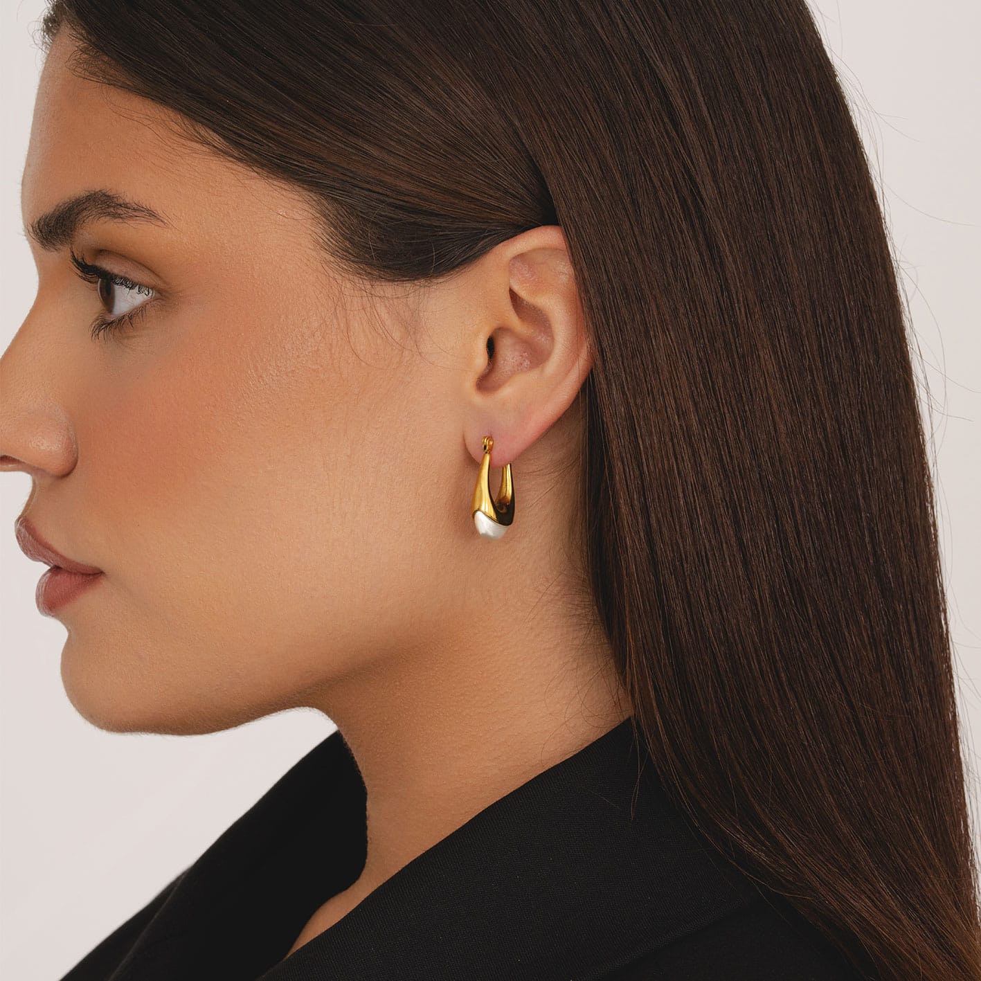 Bohomoon Stainless Steel Halle Pearl Hoop Earrings