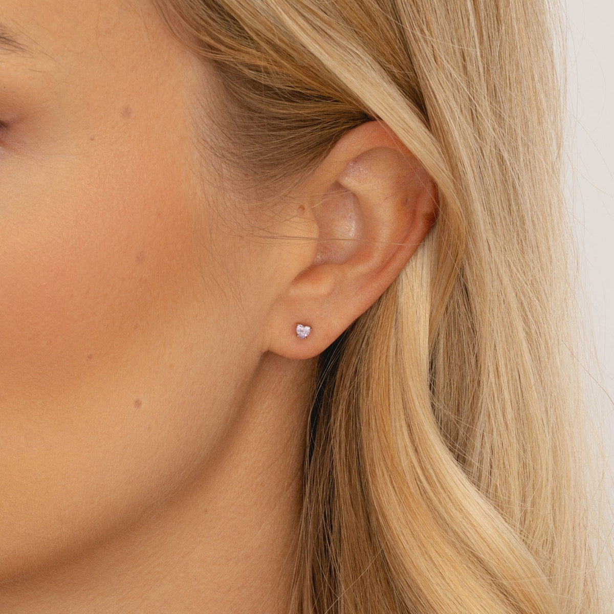 Bohomoon Stainless Steel Heart Birthstone Earrings