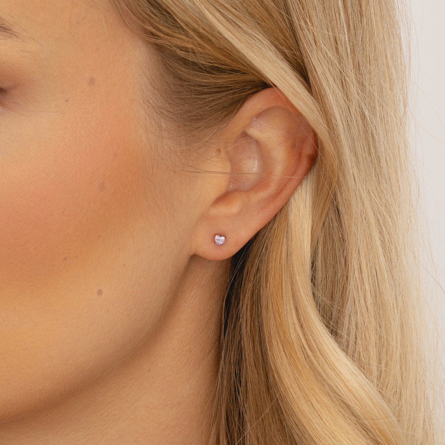 Bohomoon Stainless Steel Heart Birthstone Earrings