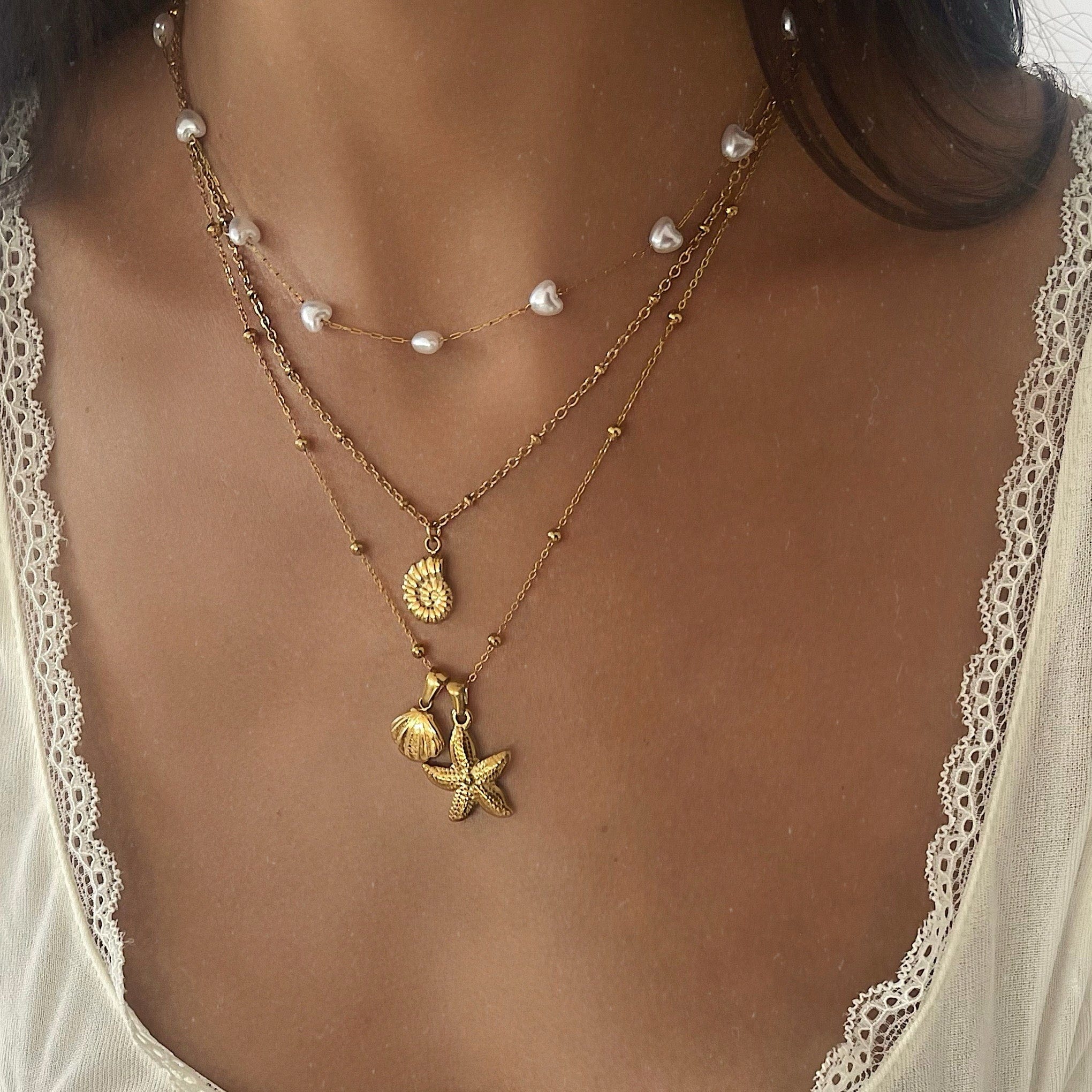 Bohomoon Stainless Steel Holiday Romance Pearl Choker