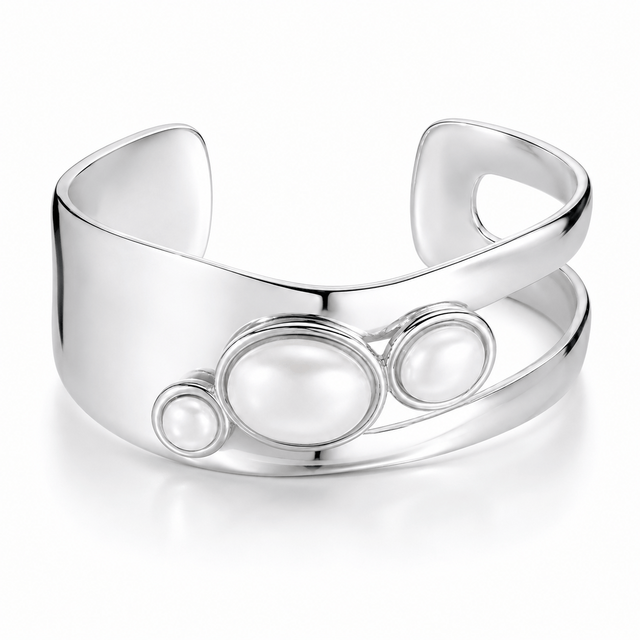 Bohomoon Stainless Steel Kinsley Pearl Cuff Bracelet