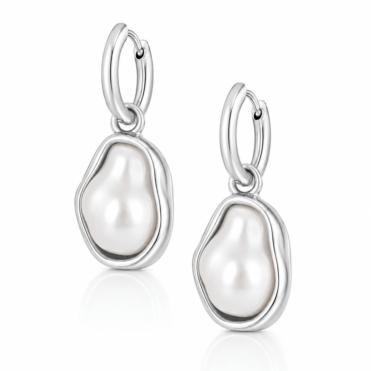 Bohomoon Stainless Steel Laurel Pearl Hoop Earrings