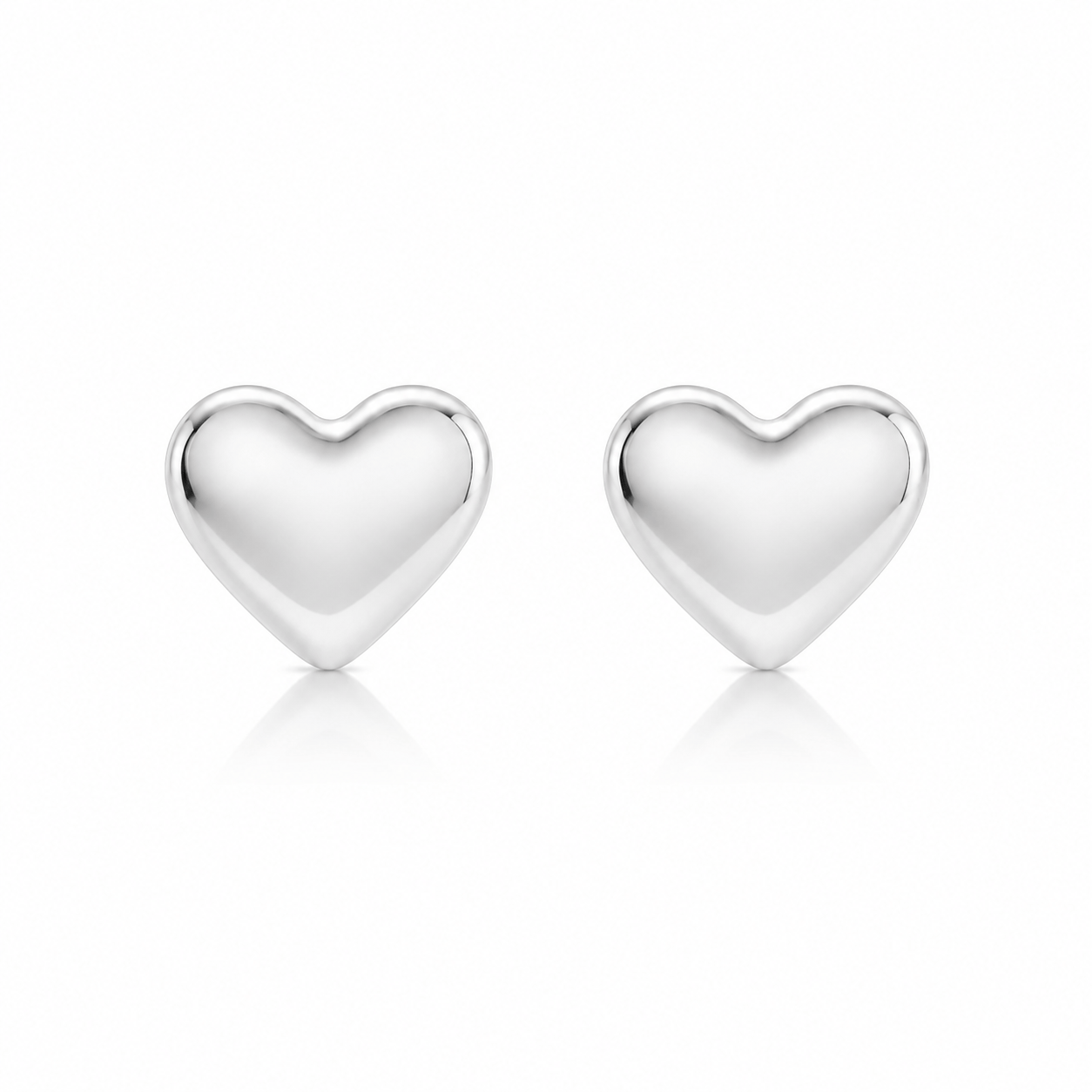 Bohomoon Stainless Steel Minnie Heart Stud Earrings