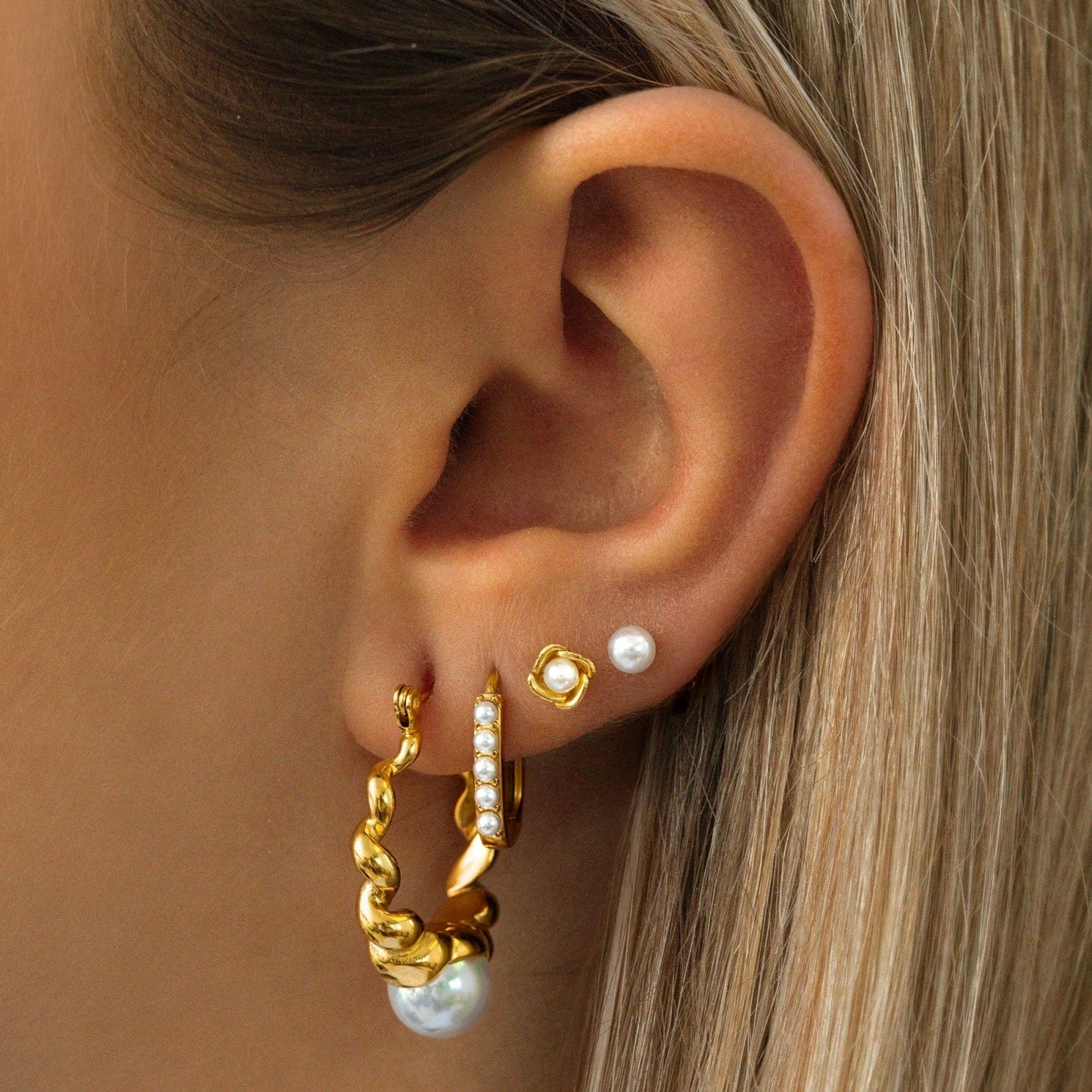 BOHOMOON Stainless Steel Rosalie Pearl Hoop Earrings Gold