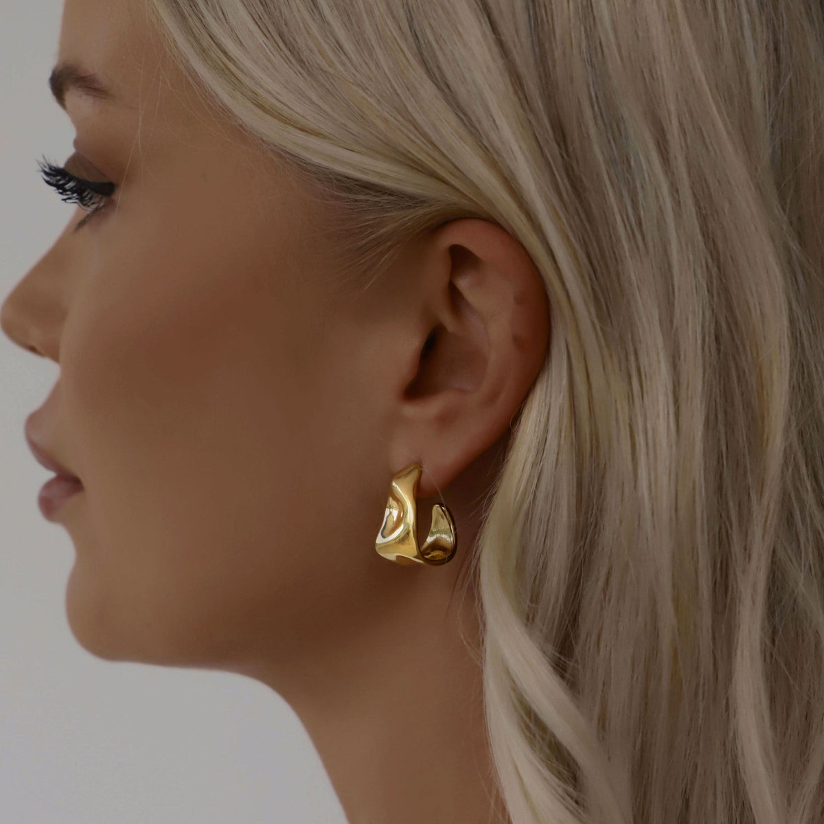 BOHOMOON Stainless Steel Tamara Hoop Earrings Gold