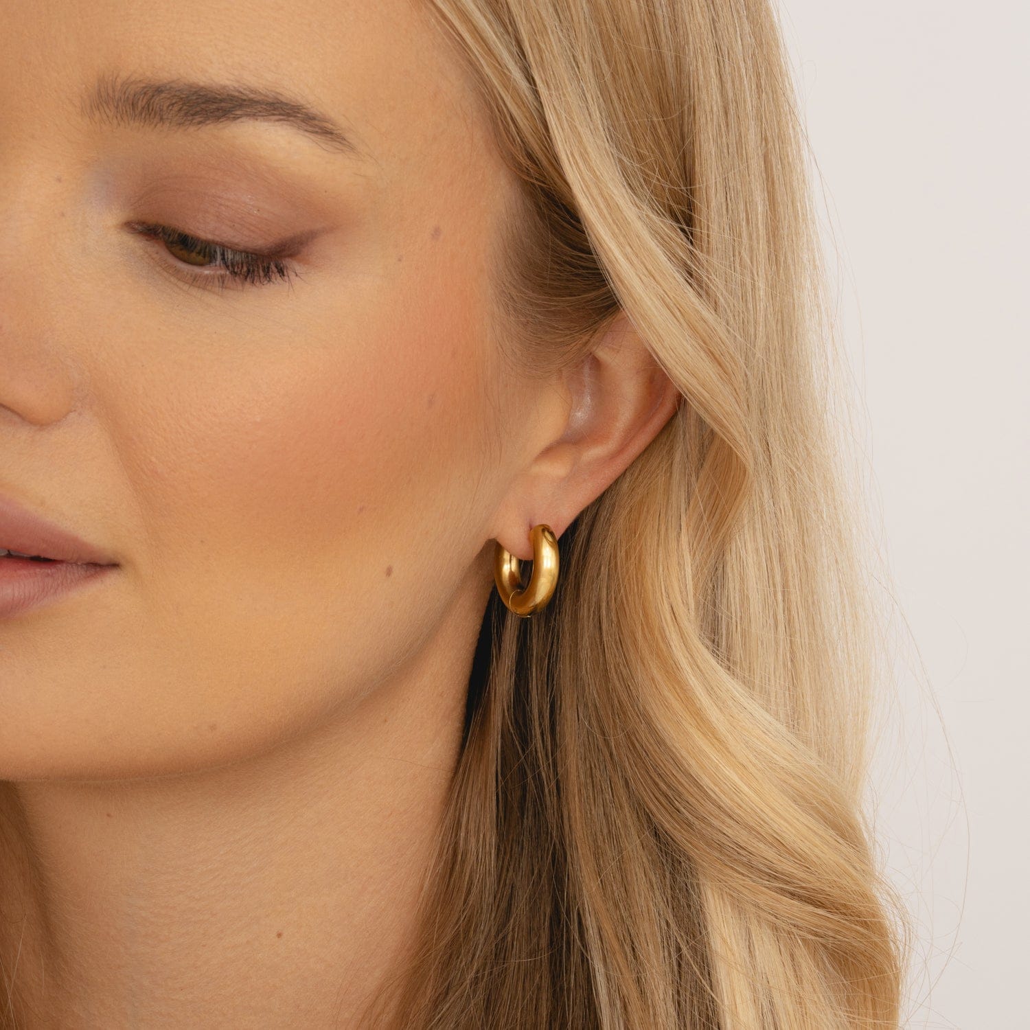 Bohomoon Stainless Steel Tube Hoop Earrings