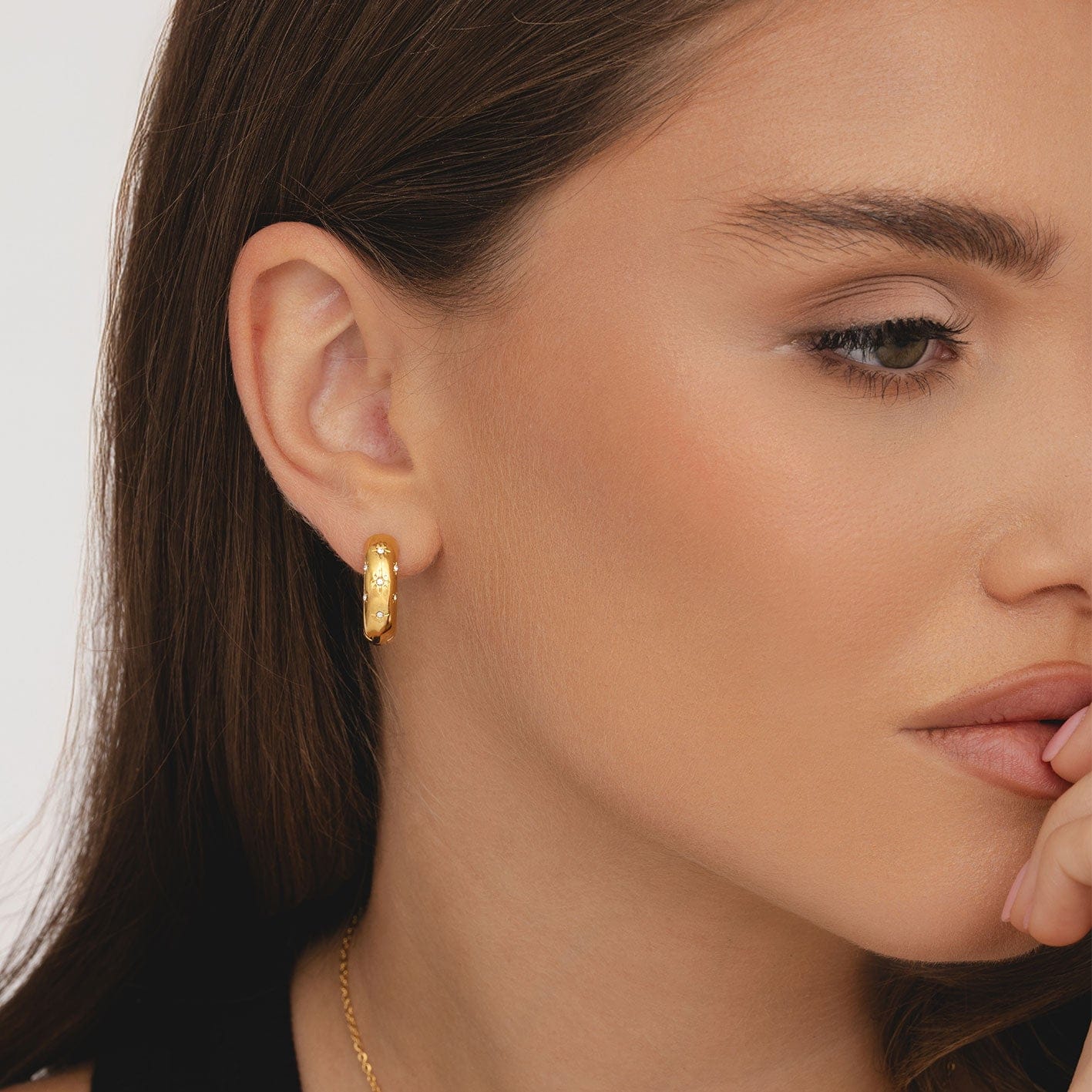 Bohomoon Stainless Steel Vega Hoop Earrings