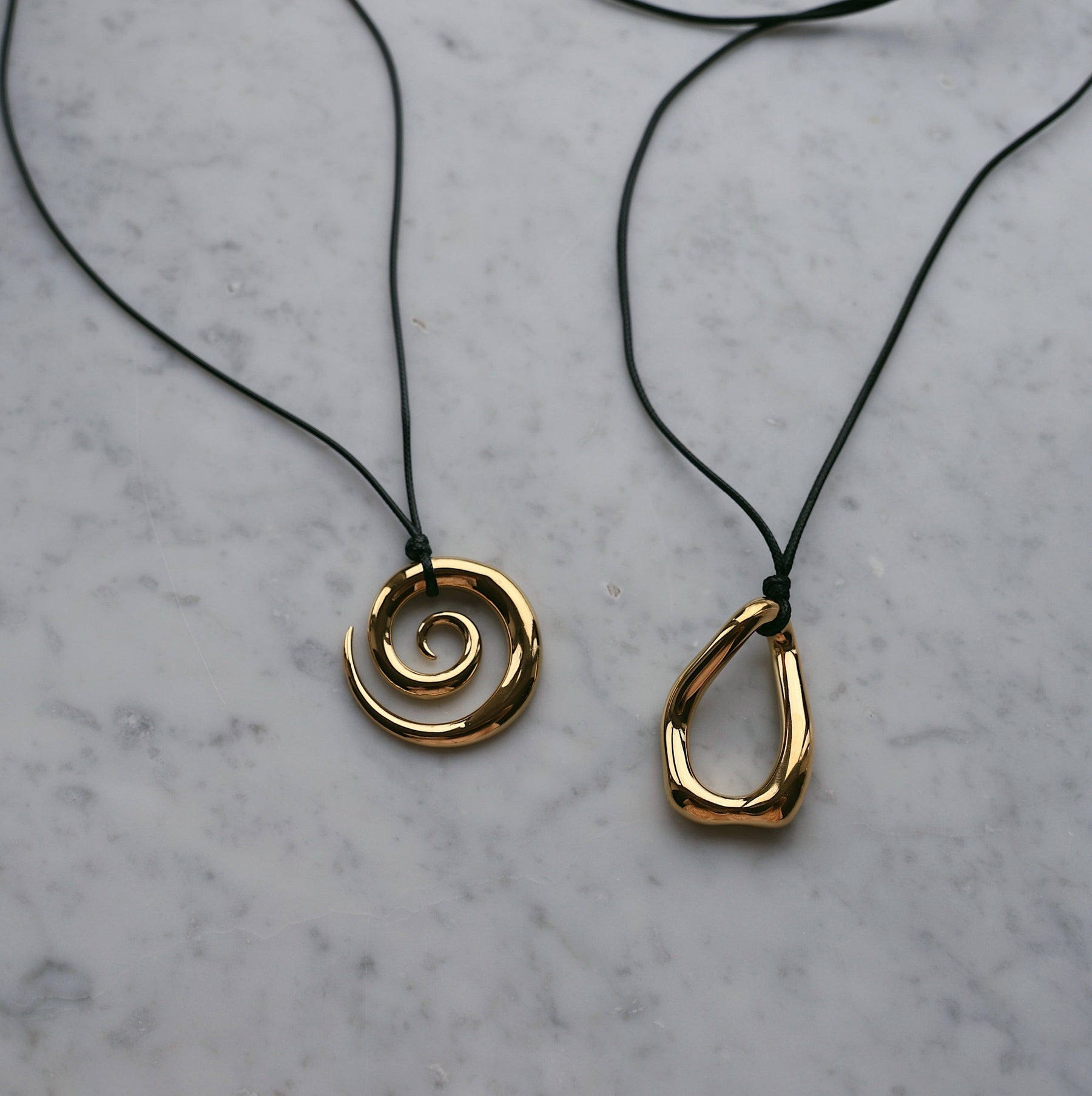 Bohomoon Stainless Steel Venezuela Necklace